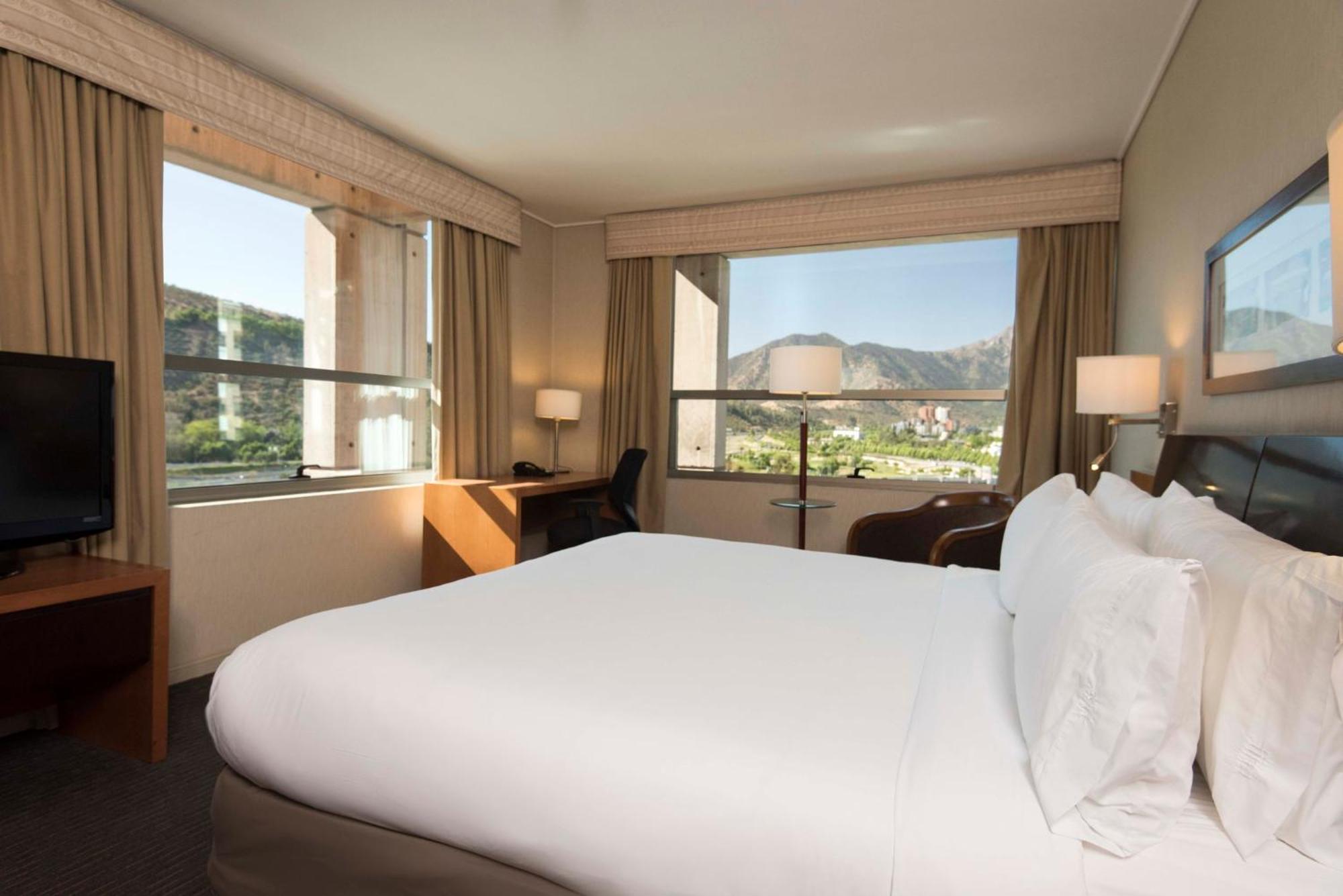 Holiday Inn Express Santiago Las Condes By Ihg Dış mekan fotoğraf