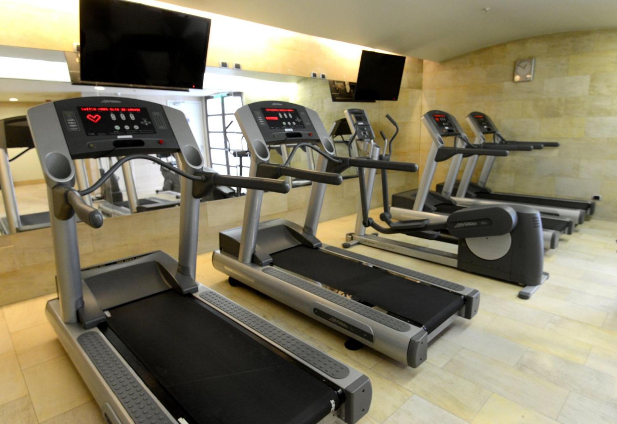 Holiday Inn Express Santiago Las Condes By Ihg Dış mekan fotoğraf
